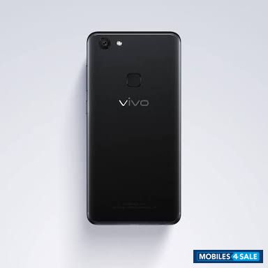 Vivo  V7