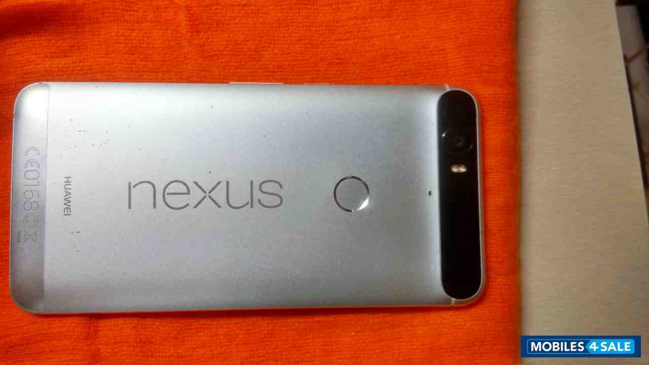 Silver Google Nexus 6P