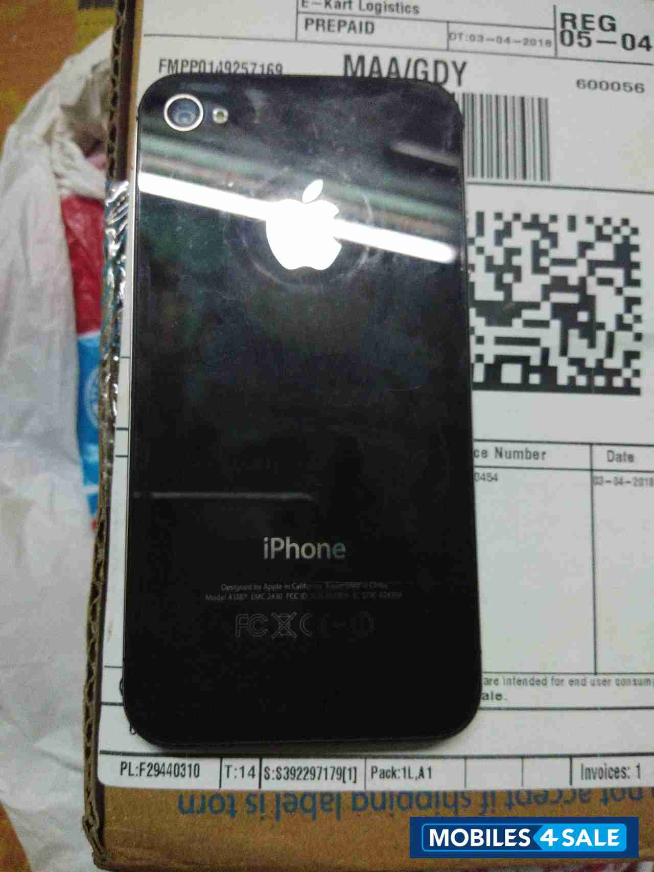 Apple  IPhone 4s