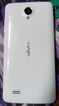 White Vivo  Vivo y21l