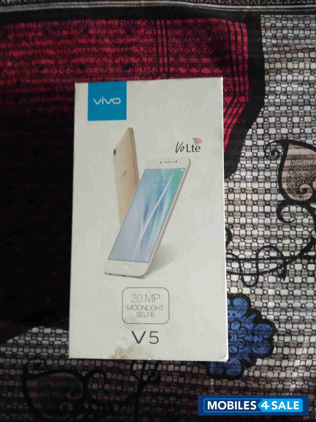 Gold Vivo V5 Plus