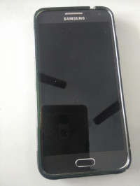 Samsung  Galaxy e5