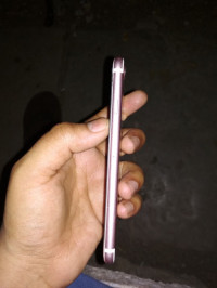 Apple  iPhone 7