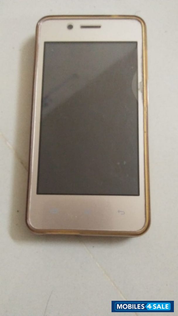 Micromax  Q402