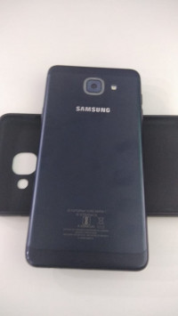 Samsung  j7 max