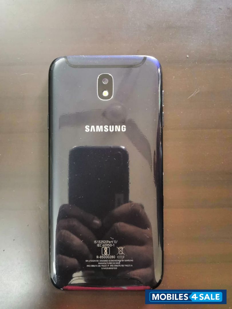 Samsung  GALAXY J7 PRO