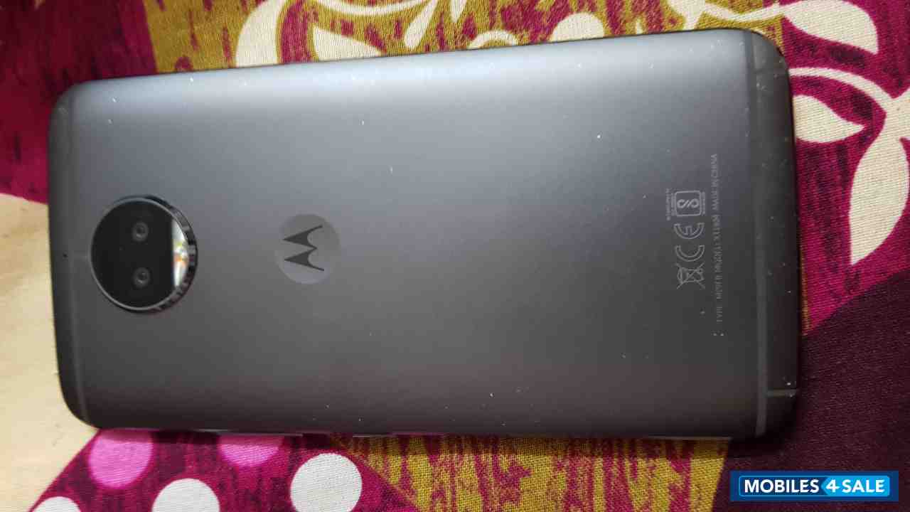 Motorola  G 5s plus