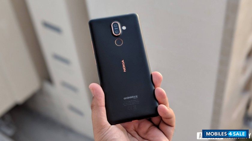 Black&copper Nokia  nokia 7 plus