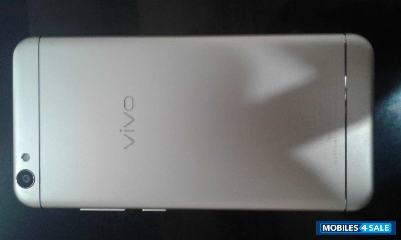 Vivo  V5