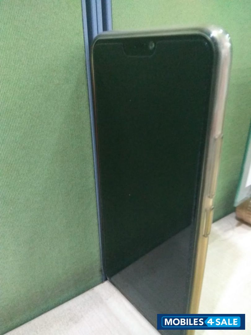 Gold Amazon  Vivo V9