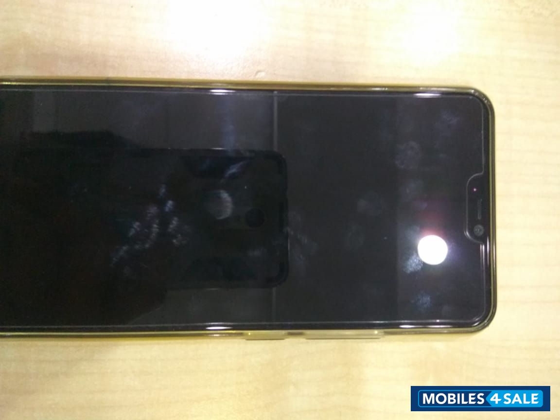 Gold Amazon  Vivo V9