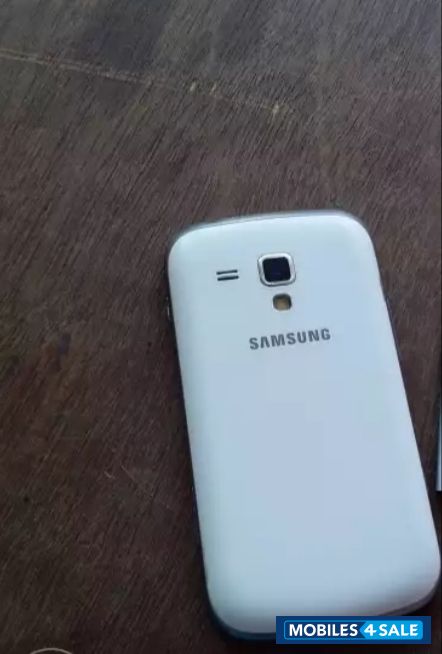 White Samsung  Galaxy Trend plus gt s7580