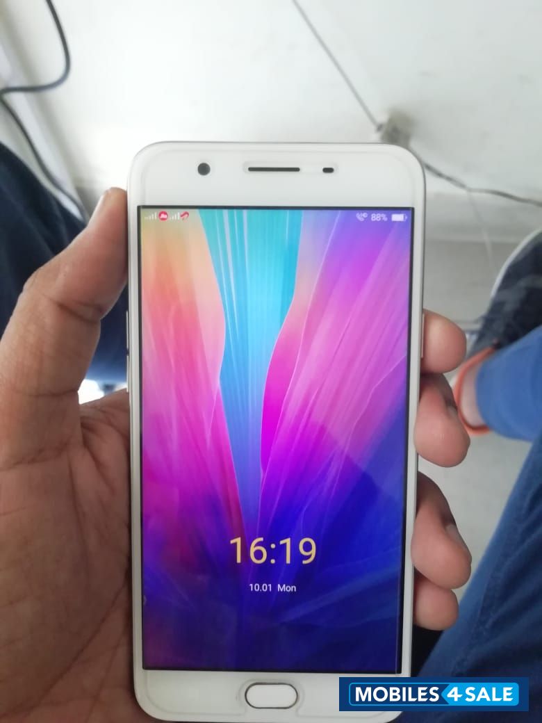 Oppo  F1s