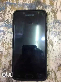 Samsung  Galaxy j7 pro