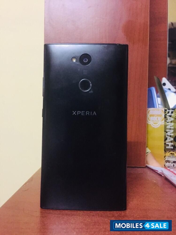 Black Sony Xperia xperia l2