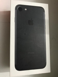 Black Apple iPhone 7