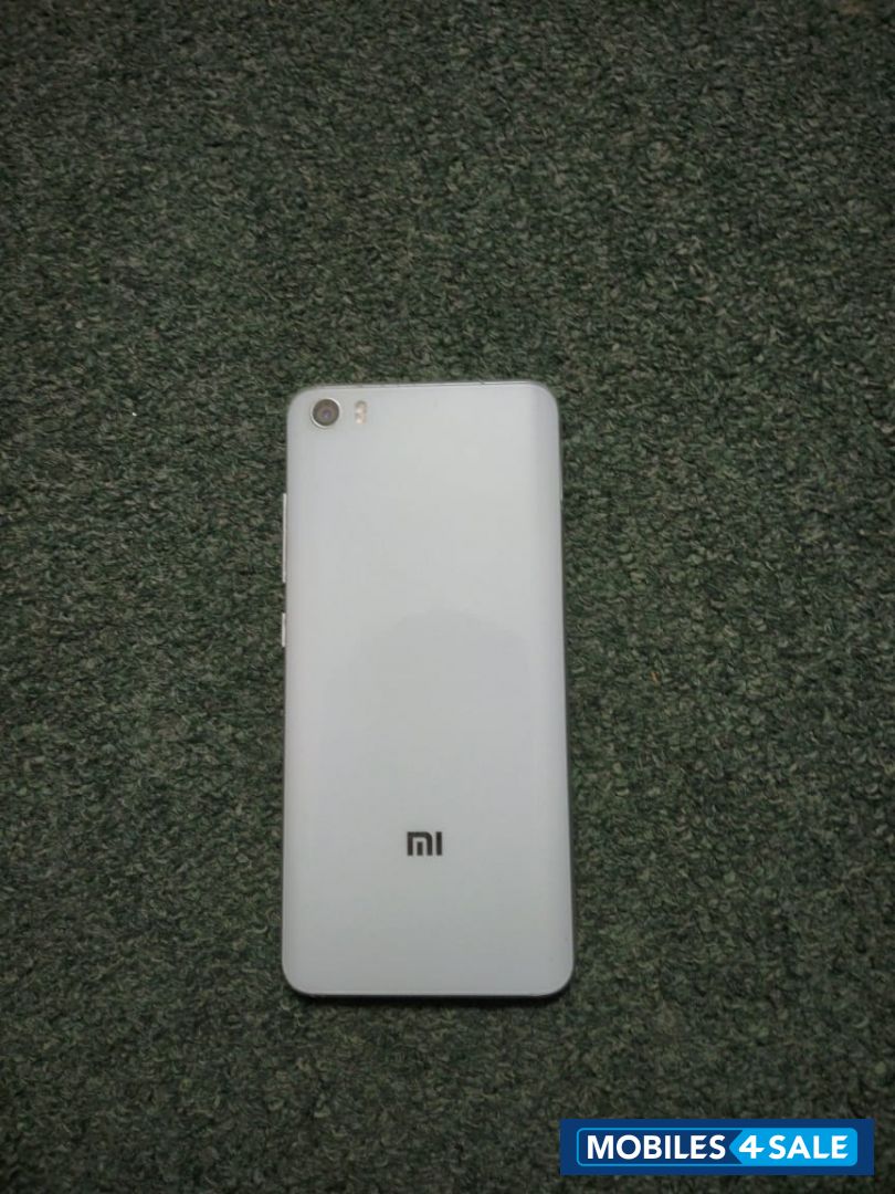 Xiaomi  Mi5