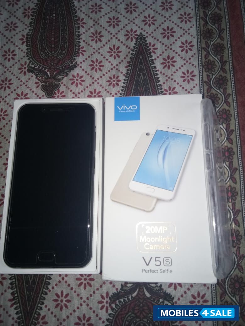 Matte Black Vivo  V5S