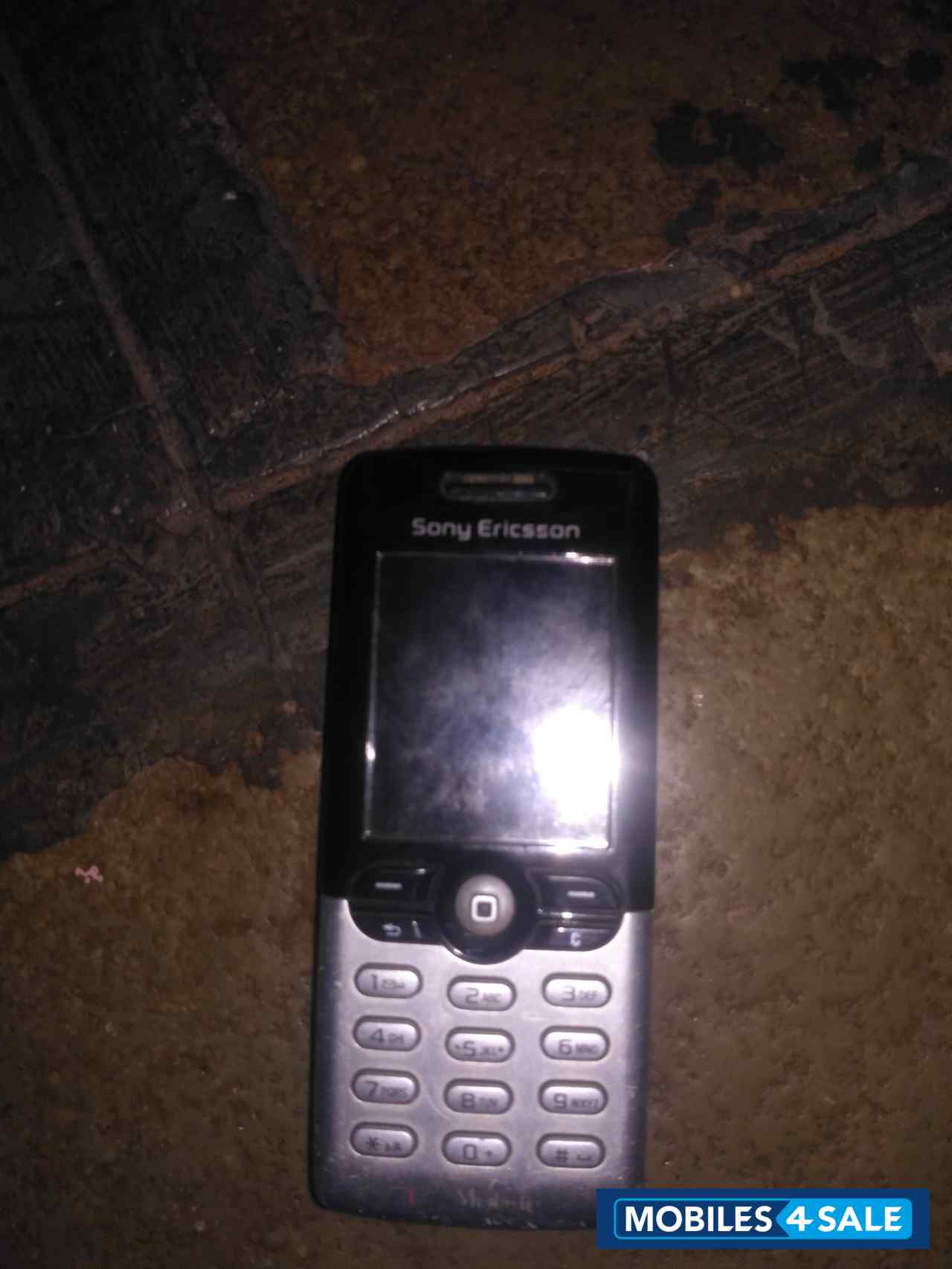 Sony Ericsson  AAB