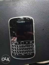 BlackBerry  bold 9900