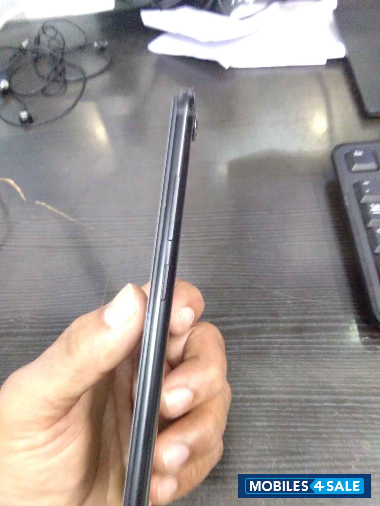 Vivo  Y71i