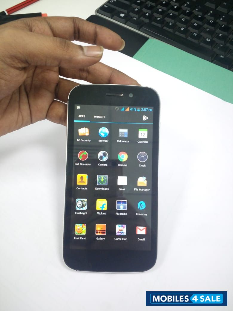 Micromax  Canvas 4 A210