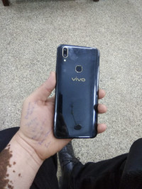 Vivo  V9