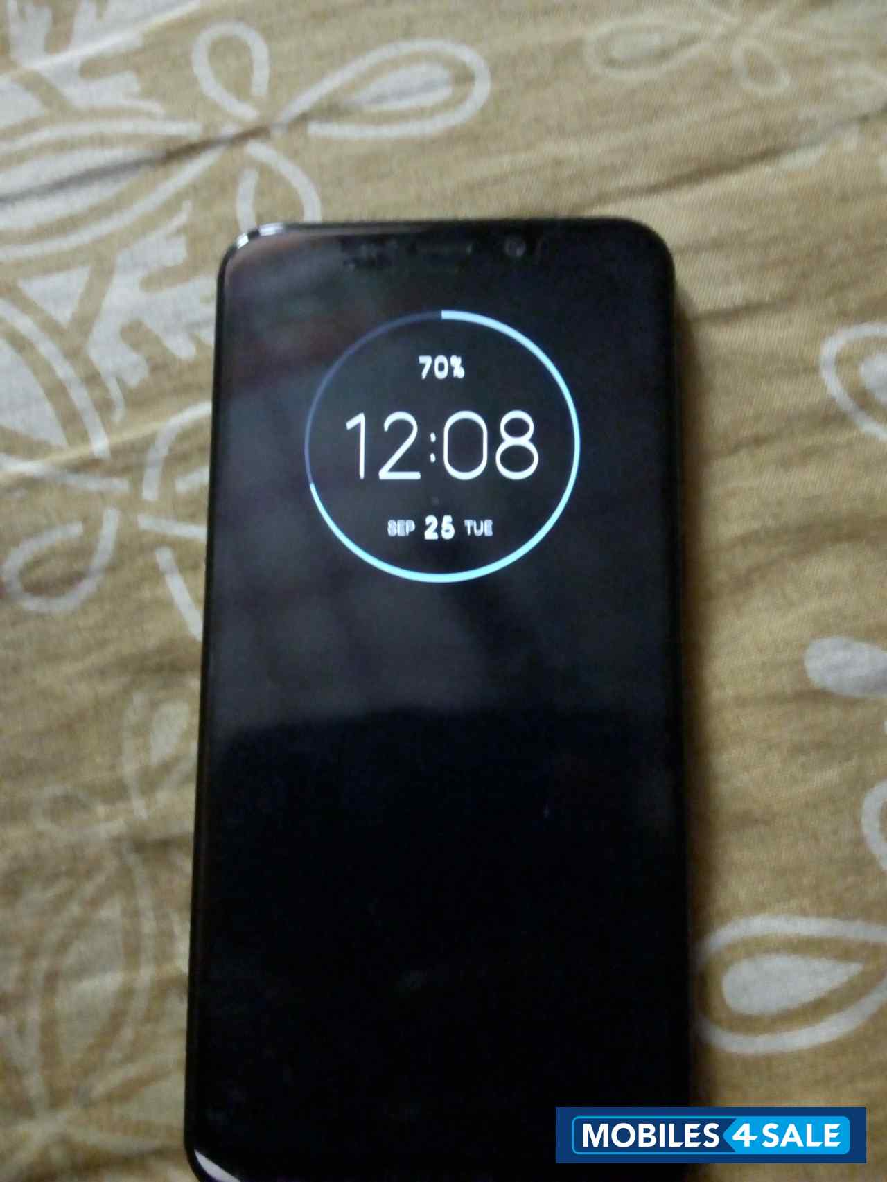 Black Motorola  Moto one power