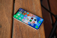 Apple  iPhoneX