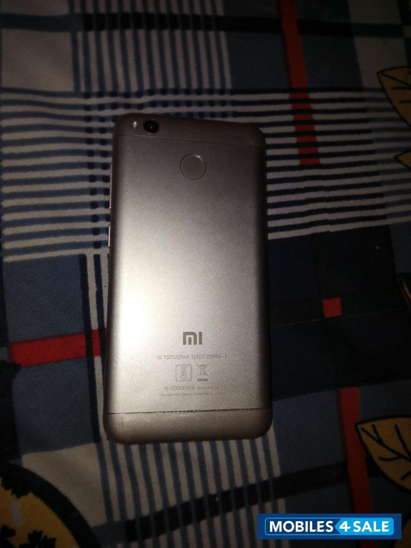 Mi-Fone  Redmi 4