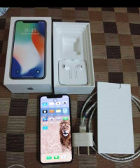 Silver Apple  iphone X 64gb