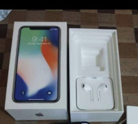 Silver Apple  iphone X 64gb