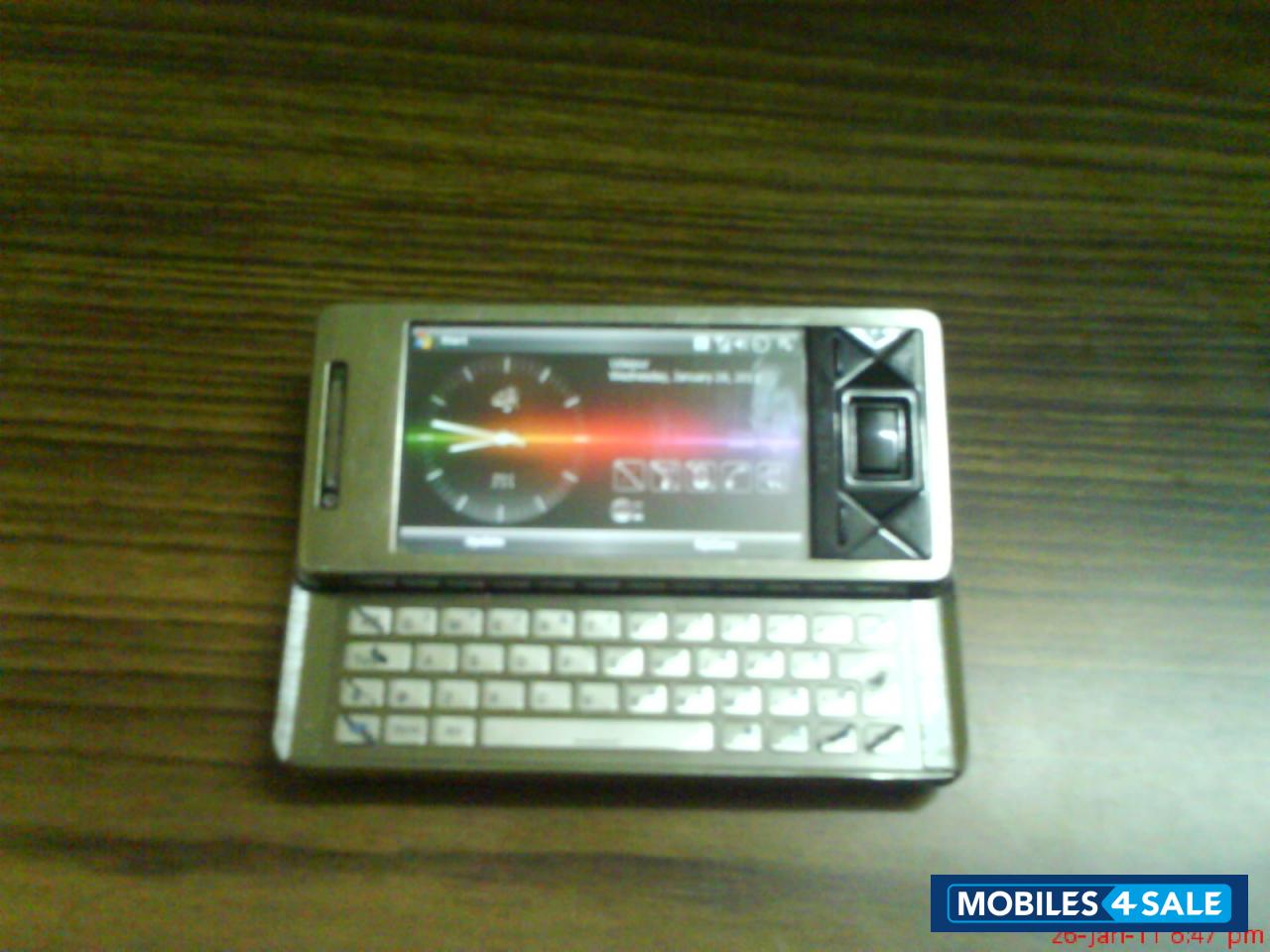 Silver Sony Ericsson Xperia X1