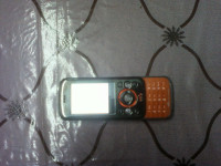 Fiesta Black Sony Ericsson W395