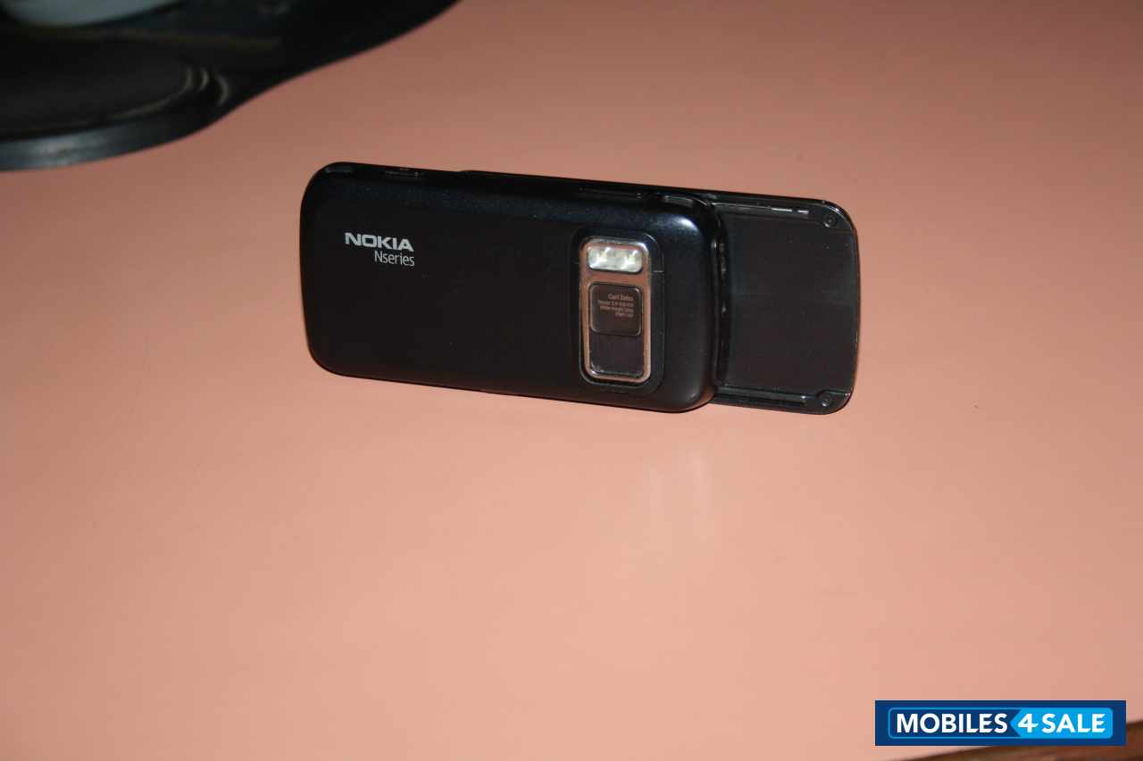 Nokia N86