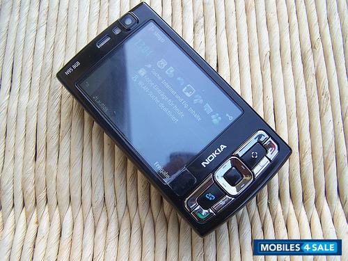 Black Nokia N95 8GB