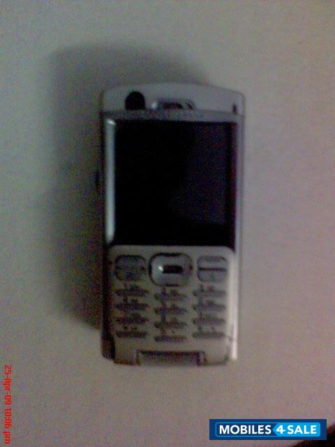 Silver Sony Ericsson P990