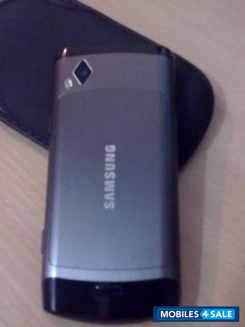 Silver And Black Samsung Wave