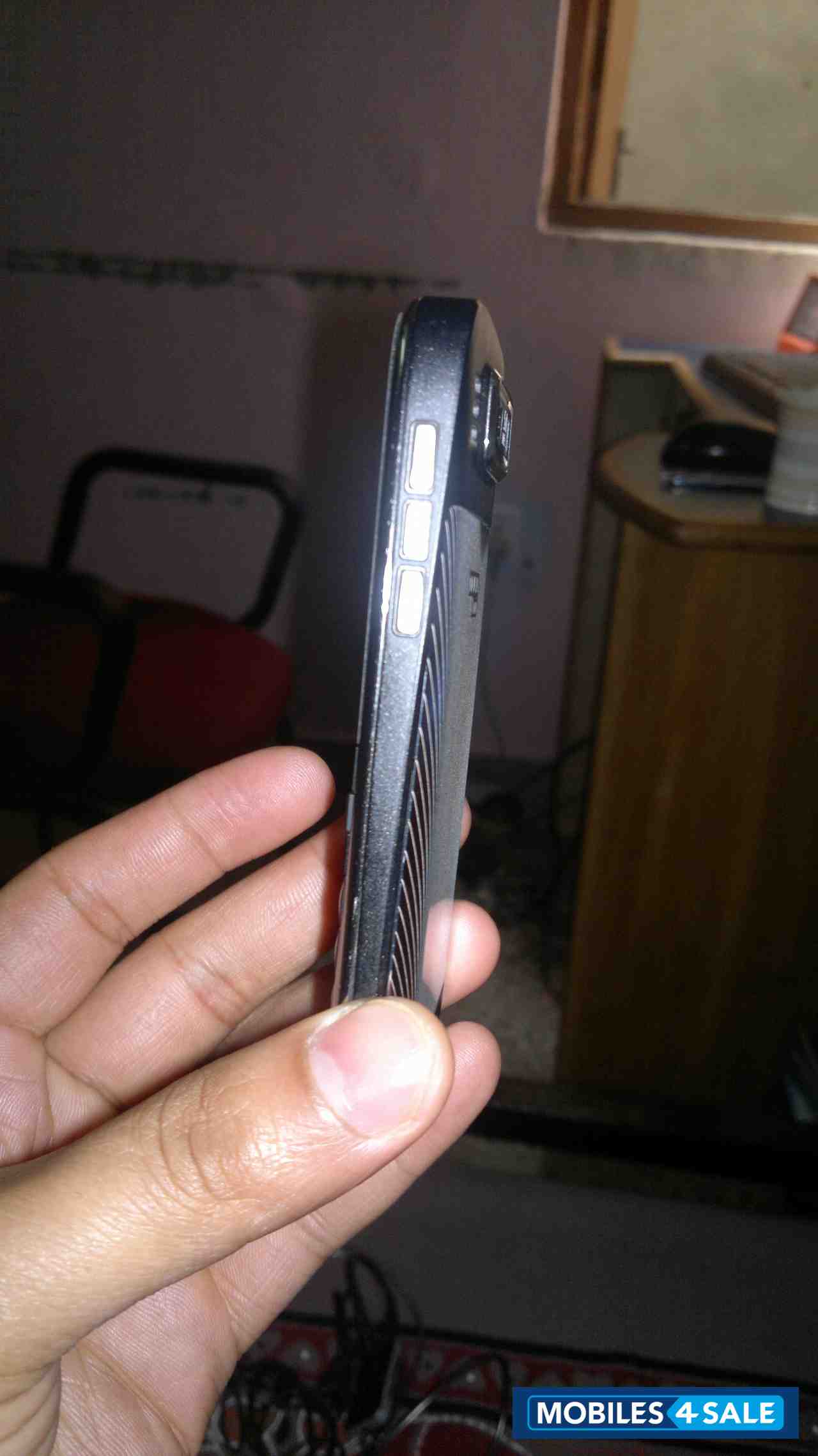 Black Nokia E72