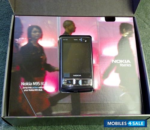 Black Nokia N95 8GB