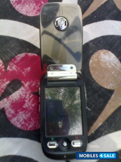 Black Motorola A-series