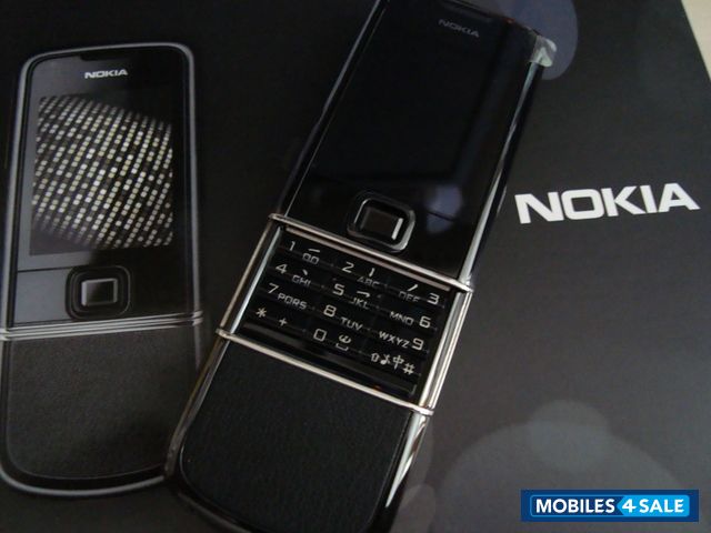 Black Nokia 8800 Arte