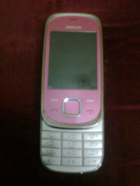 Pink Nokia 7610