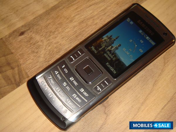 Silver Samsung U800E