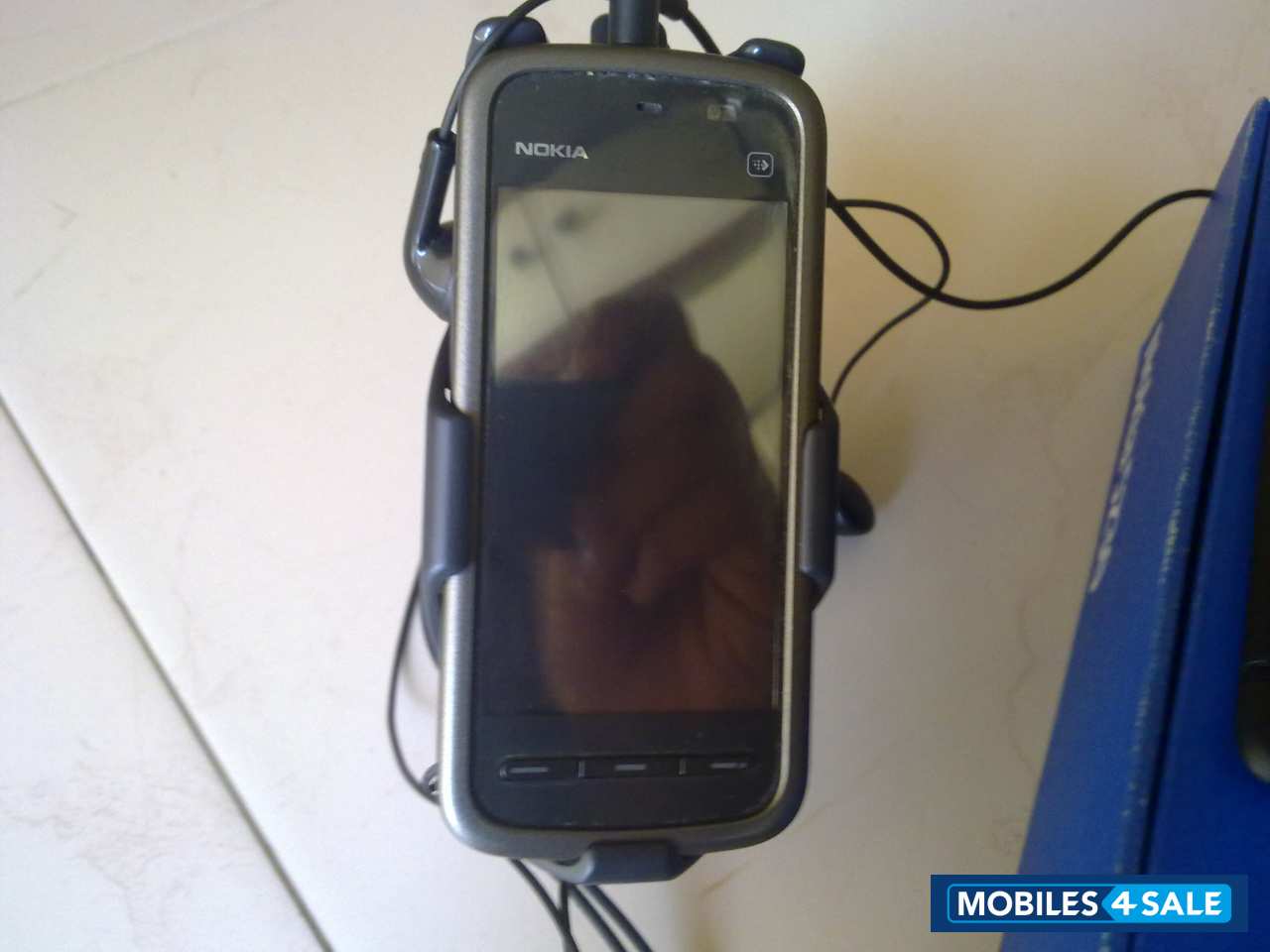 Black Nokia 5230