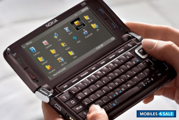 Mocha Nokia E90 Communicator