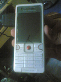 White Sony Ericsson C510