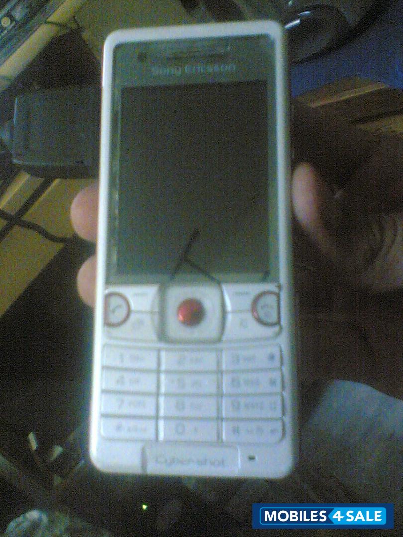 White Sony Ericsson C510