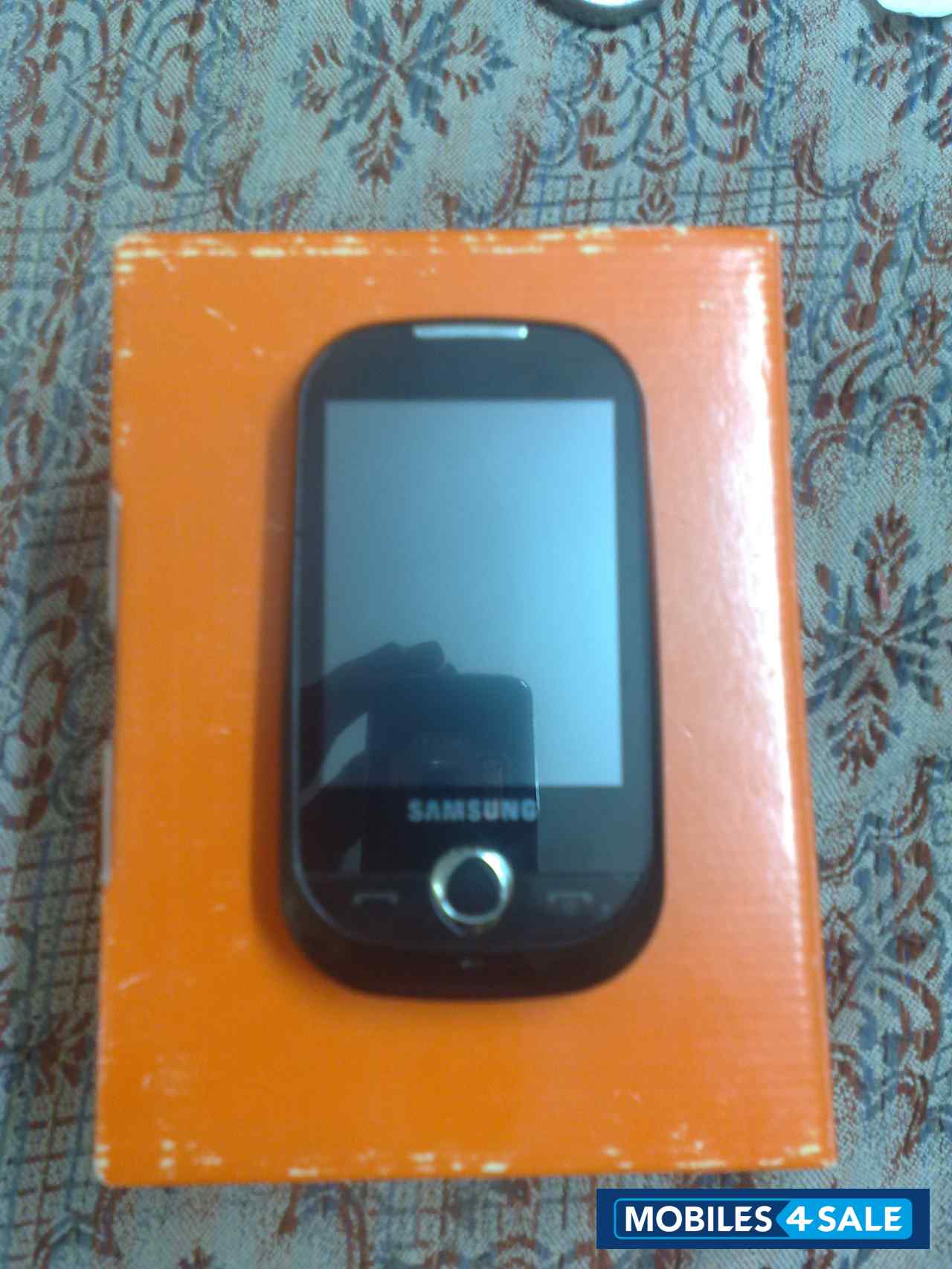 Black Samsung Corby