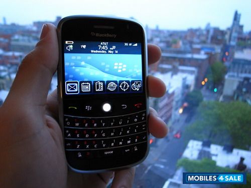 Black BlackBerry Storm